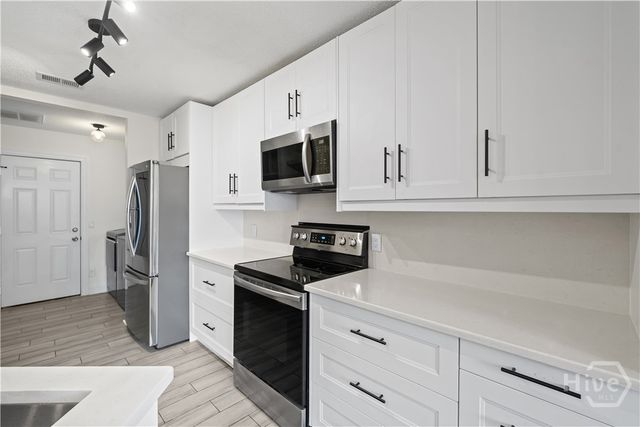 163 W Tahoe Drive, Savannah, GA 31405