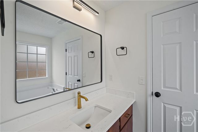 163 W Tahoe Drive, Savannah, GA 31405