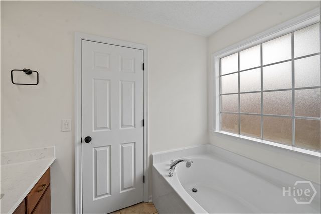 163 W Tahoe Drive, Savannah, GA 31405