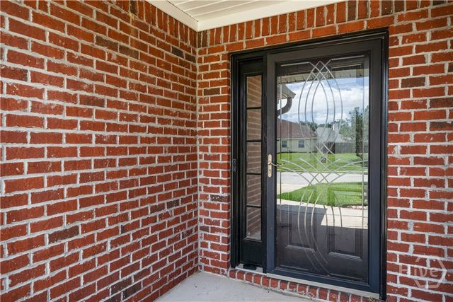 163 W Tahoe Drive, Savannah, GA 31405