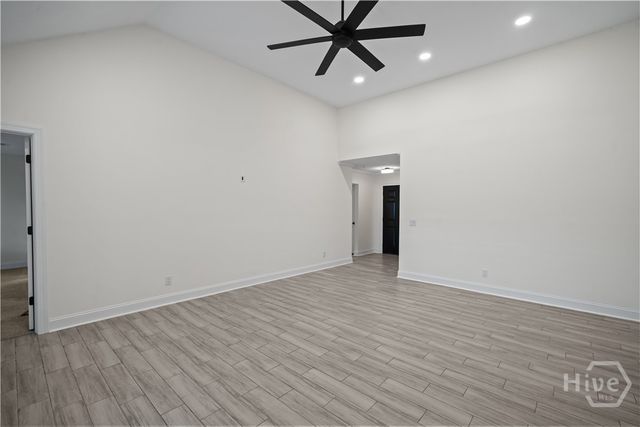 163 W Tahoe Drive, Savannah, GA 31405