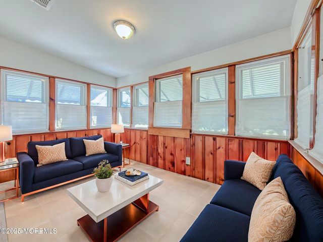 6 Vanard Drive, Brick, NJ 08723