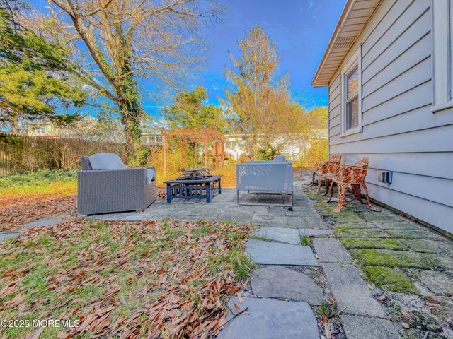 6 Vanard Drive, Brick, NJ 08723