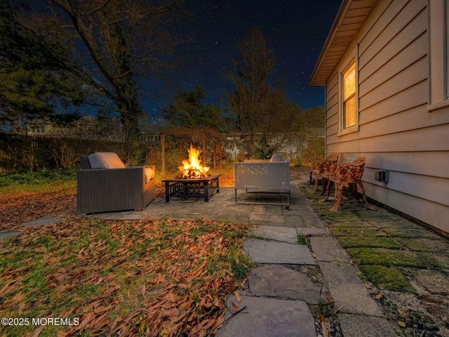 6 Vanard Drive, Brick, NJ 08723