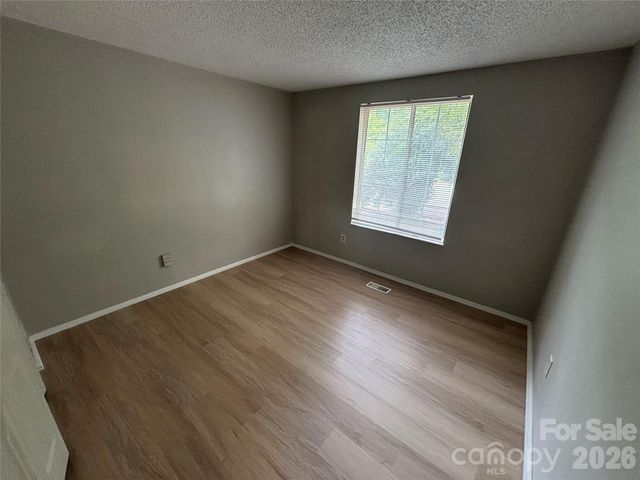 9525 Robert Burns Court, Charlotte, NC 28213