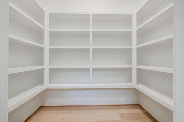 1120 Welch Street, Houston, TX 77006