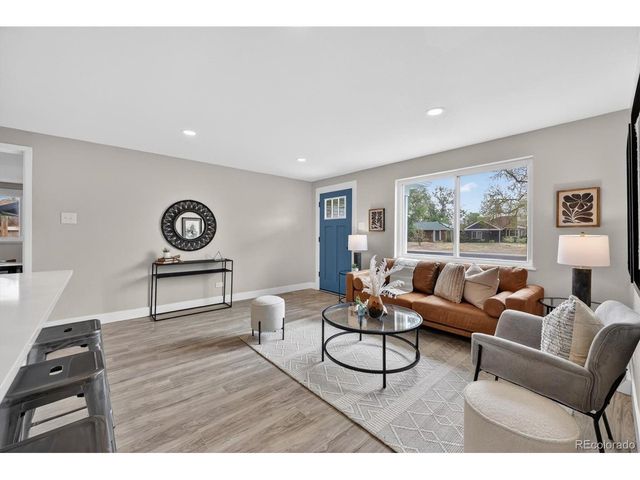 3055 Holly St, Denver, CO 80207