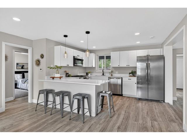 3055 Holly St, Denver, CO 80207