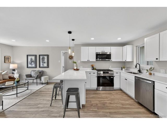 3055 Holly St, Denver, CO 80207