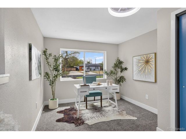 3055 Holly St, Denver, CO 80207