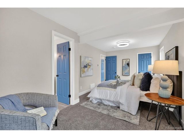 3055 Holly St, Denver, CO 80207