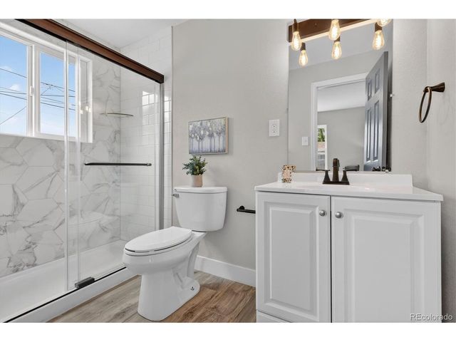 3055 Holly St, Denver, CO 80207