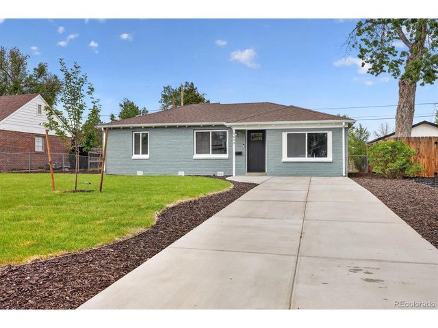 3055 Holly St, Denver, CO 80207