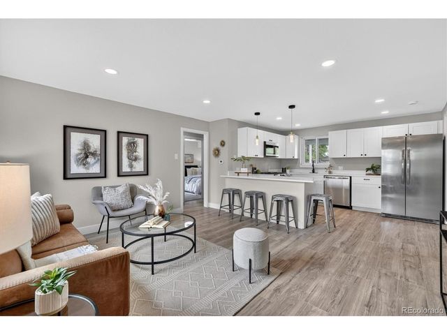 3055 Holly St, Denver, CO 80207