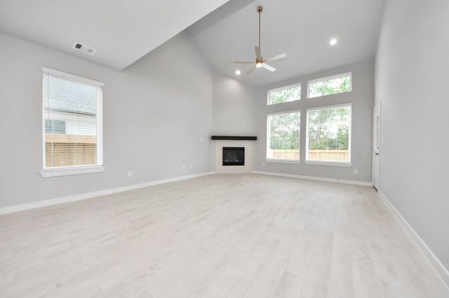 11806 Royal Willow Lane, Houston, TX 77066