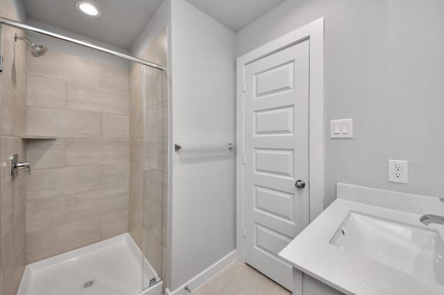 11806 Royal Willow Lane, Houston, TX 77066