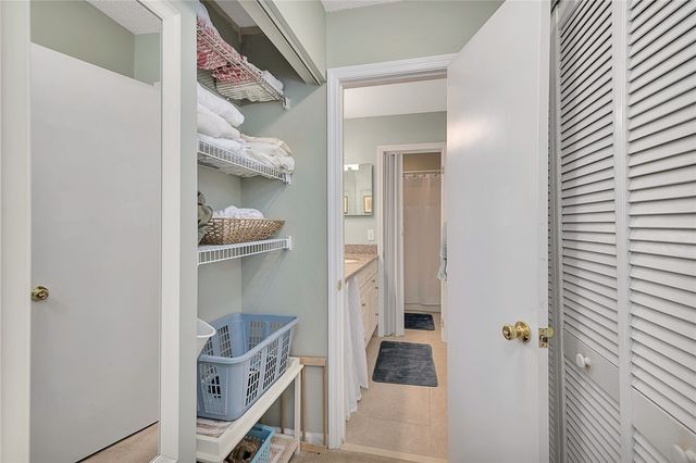 850 Mallery Street 2O, St Simons Island, GA 31522