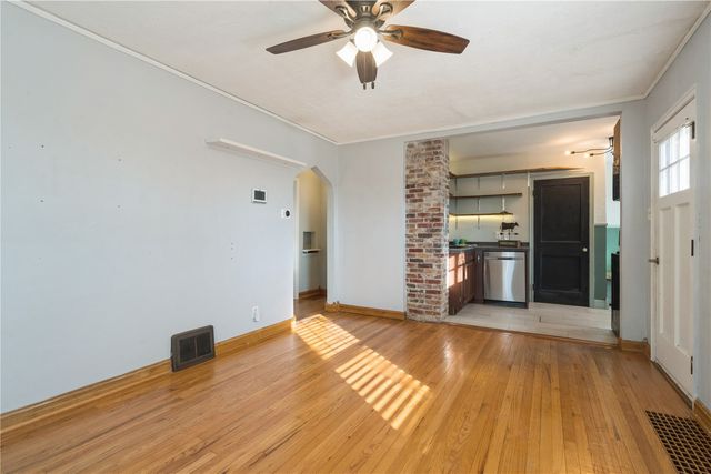 3800 Hart Court NE, Cedar Rapids, IA 52402