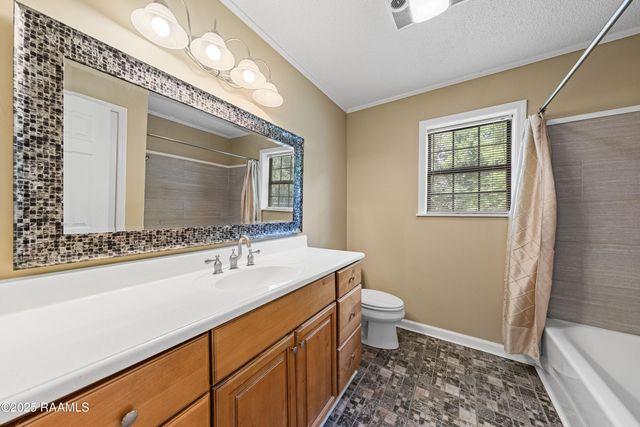 165 Skylark Lane, Sunset, LA 70584