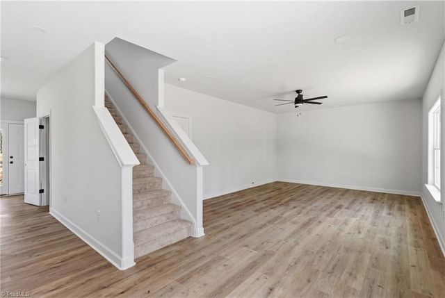 529 Dogwood Circle, High Point, NC 27260