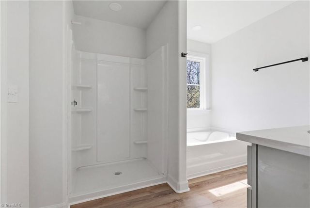 529 Dogwood Circle, High Point, NC 27260