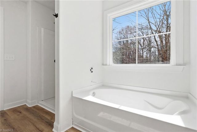 529 Dogwood Circle, High Point, NC 27260