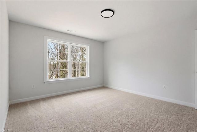 529 Dogwood Circle, High Point, NC 27260