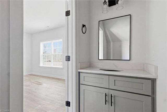 529 Dogwood Circle, High Point, NC 27260