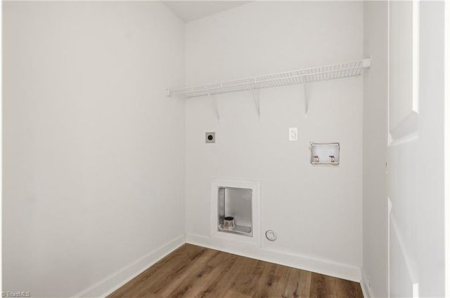 529 Dogwood Circle, High Point, NC 27260