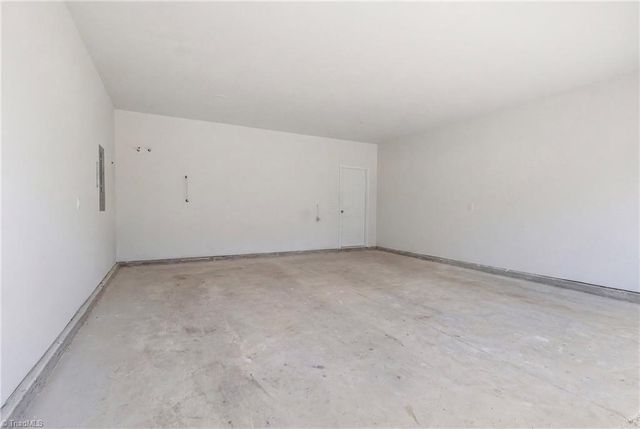 529 Dogwood Circle, High Point, NC 27260