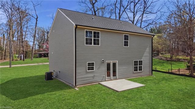 529 Dogwood Circle, High Point, NC 27260