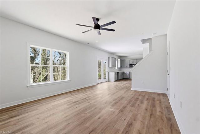 529 Dogwood Circle, High Point, NC 27260