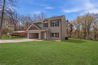 529 Dogwood Circle, High Point, NC 27260