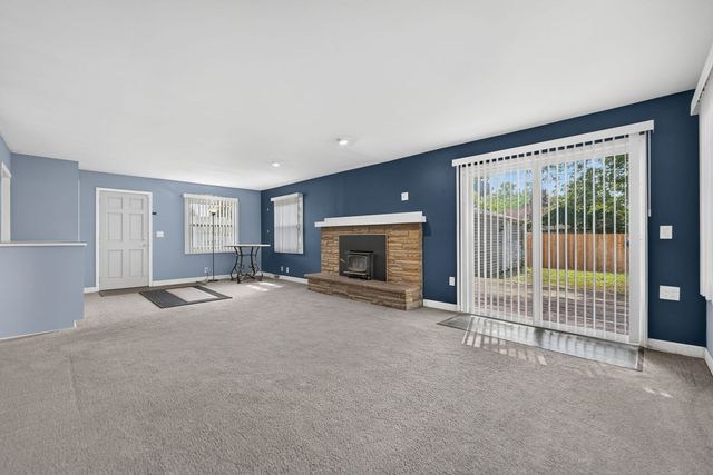 2807 18TH Avenue, Rockford, IL 61108