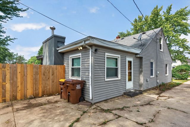 2807 18TH Avenue, Rockford, IL 61108