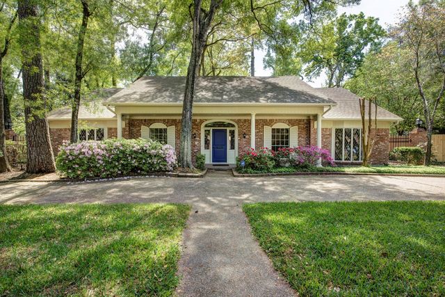 10811 Hunters Forest Drive, Hunters Creek Village, TX 77024