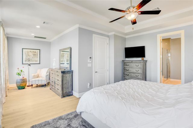 827 Dunleigh Meadows Lane Lane, Houston, TX 77055