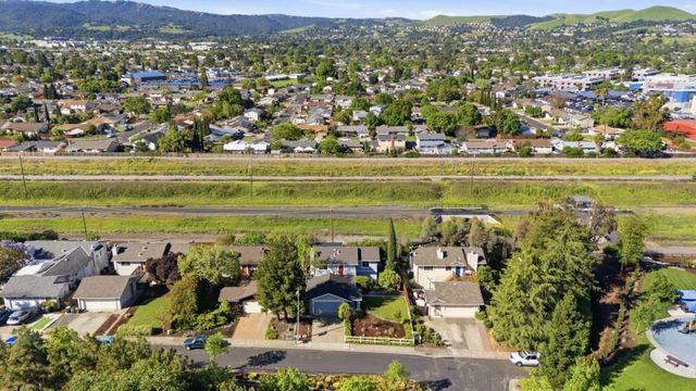 7516 Stagecoach Road, Dublin, CA 94568