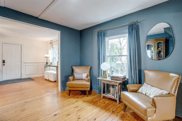 3705 Collinwood Avenue, Fort Worth, TX 76107