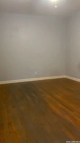 211 BAMBURGH DR, San Antonio, TX 78216