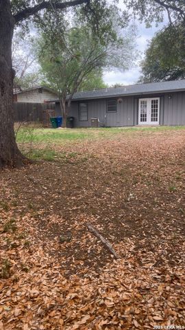 211 BAMBURGH DR, San Antonio, TX 78216