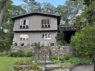 87 Carol Street, Danbury, CT 06810
