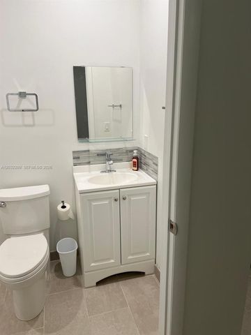 10822 SW 142nd Ct, Miami, FL 33186