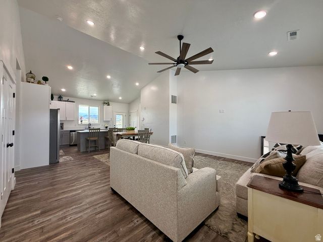 114 E 2000 S, Vernal, UT 84078