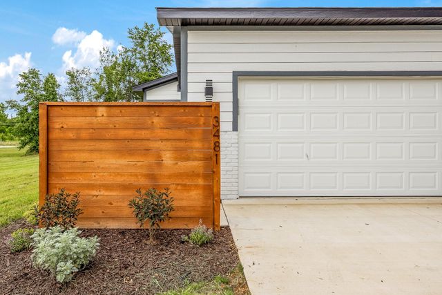 3481 W Moark Street, Springfield, MO 65810