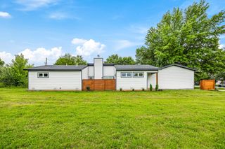 3481 W Moark Street, Springfield, MO 65810