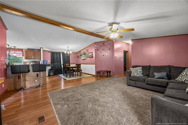 6021 Canadian Avenue, Hope Mills, NC 28348