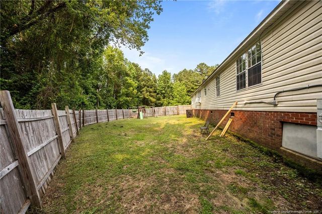 6021 Canadian Avenue, Hope Mills, NC 28348
