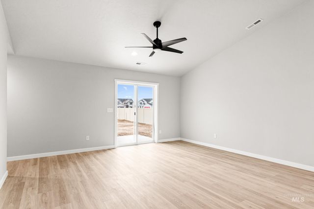 11932 Ruminants St, Nampa, ID 83651