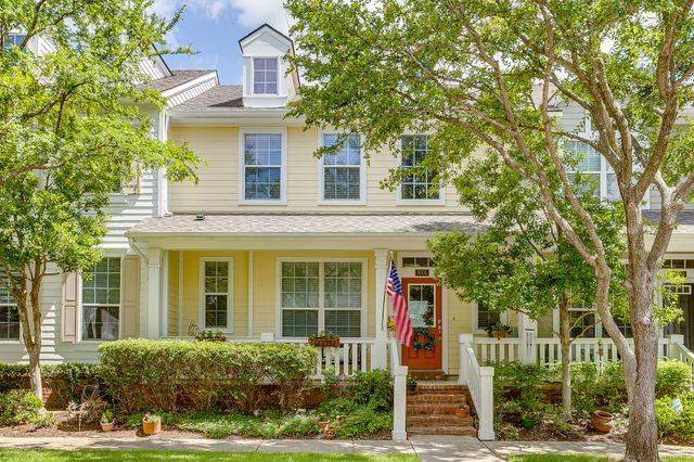 8005 Caladium Drive, North Richland Hills, TX 76180